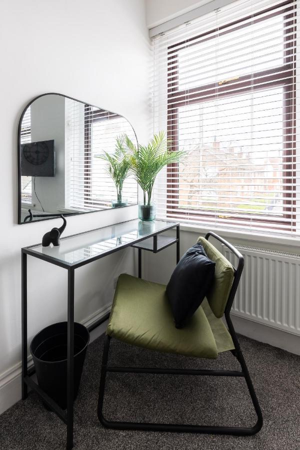 Levi Suite By Koya Homes - 3-Bedroom Home, Downtown Cardiff, Free Parking Ngoại thất bức ảnh