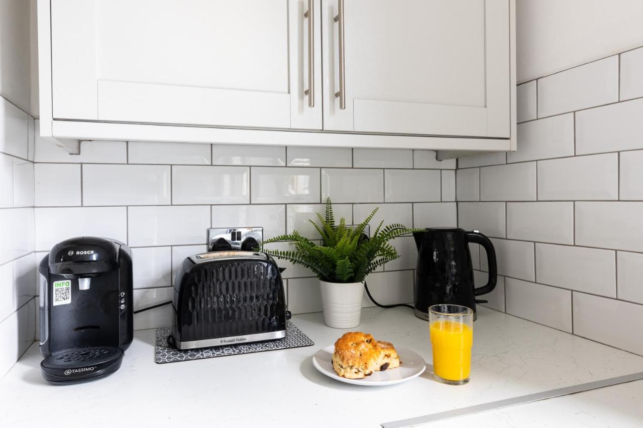 Levi Suite By Koya Homes - 3-Bedroom Home, Downtown Cardiff, Free Parking Ngoại thất bức ảnh