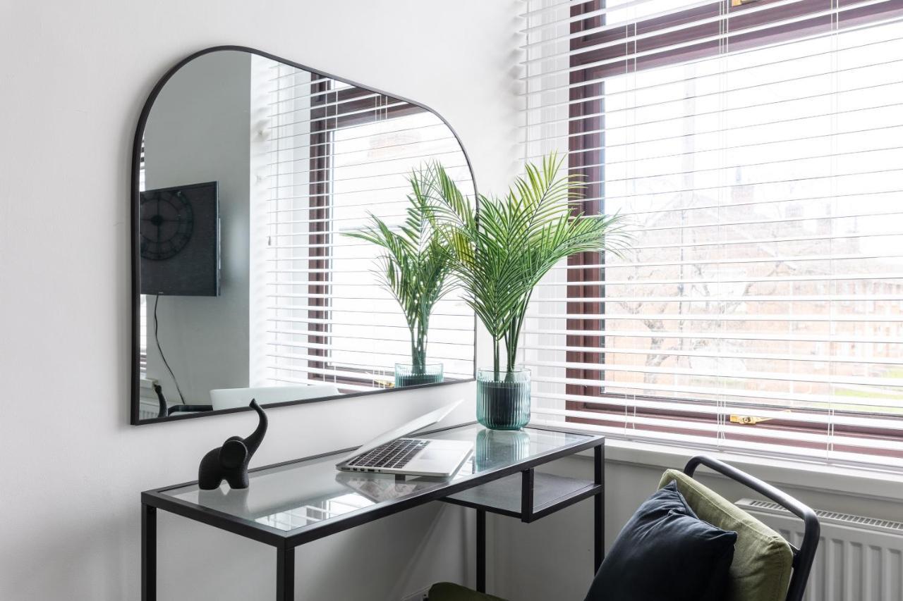 Levi Suite By Koya Homes - 3-Bedroom Home, Downtown Cardiff, Free Parking Ngoại thất bức ảnh
